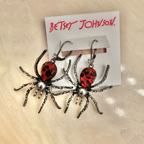 New with tag comes with a free betsey Johnson or bcbg item. While supplies last - Picture 2 of 4